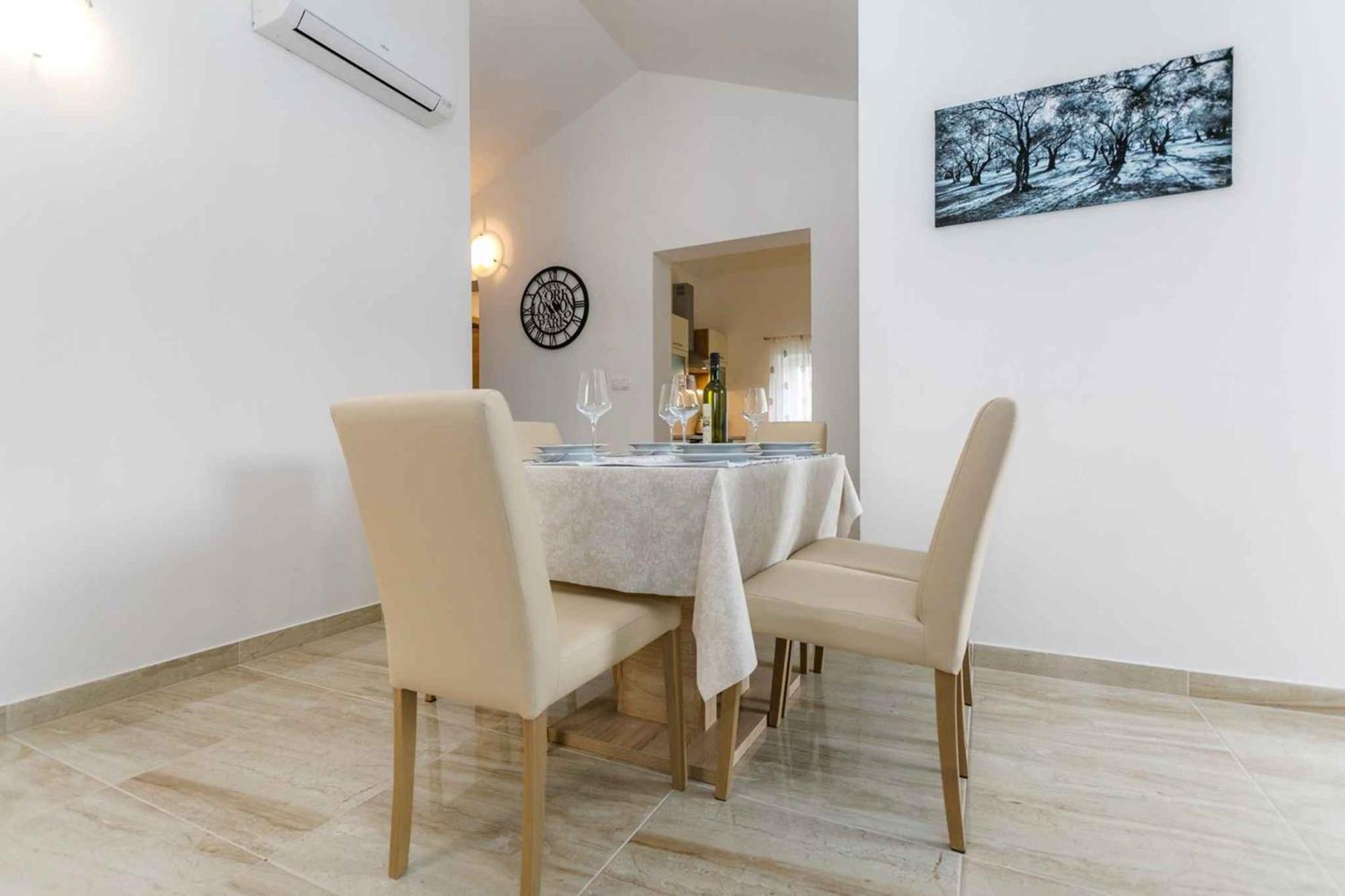 Apartment in Malinska/Insel Krk 38057 Bagian luar foto
